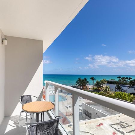 Sunny Isles Beach Resort Studio With Ocean Views Kültér fotó